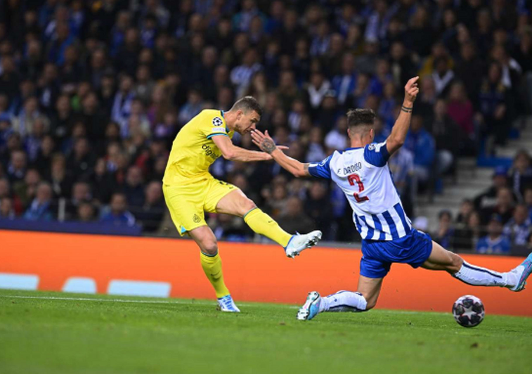 英格兰队横扫法国队，波尔惊艳四座