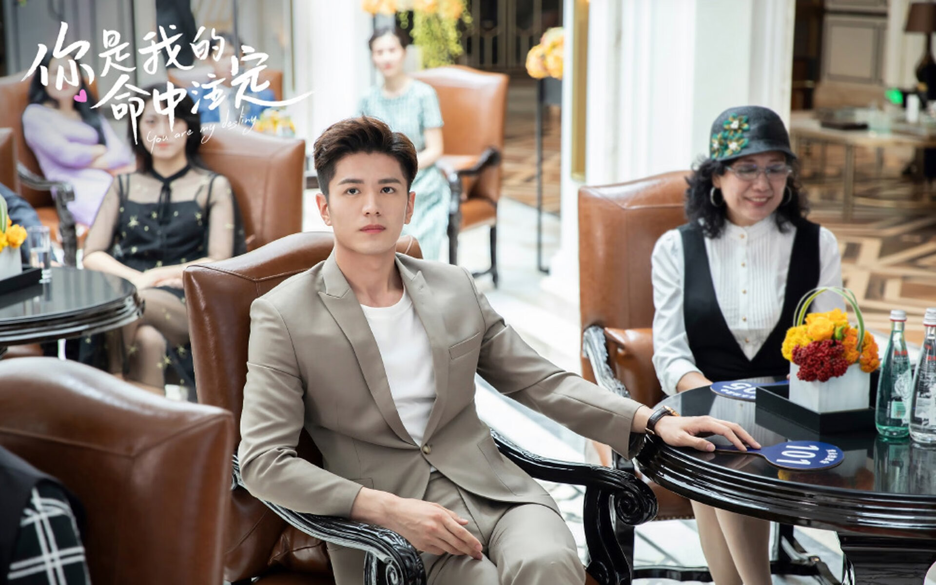 压哨绝杀与英雄接管，尼斯逆转尤文，苏亚雷斯英超传奇的永恒启示