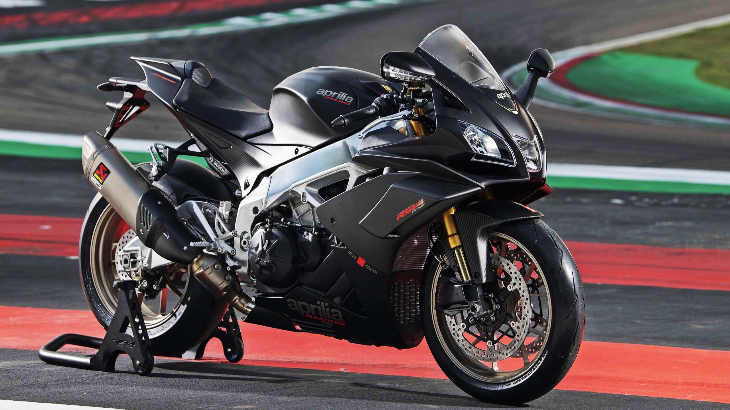 跨越太平洋的篮球对决,篮网对阵辽宁,恩比德逆境中爆发